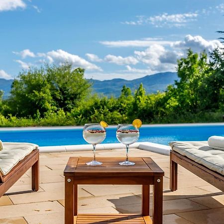 Casa Di Oliva-House With Heated Pool & Jacuzzi In Trilj, Croatia Exterior foto