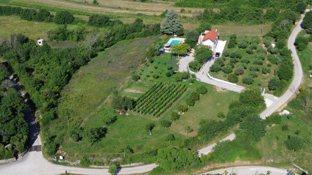 Casa Di Oliva-House With Heated Pool & Jacuzzi In Trilj, Croatia Exterior foto